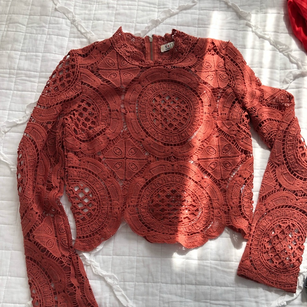 Lace crop shirt